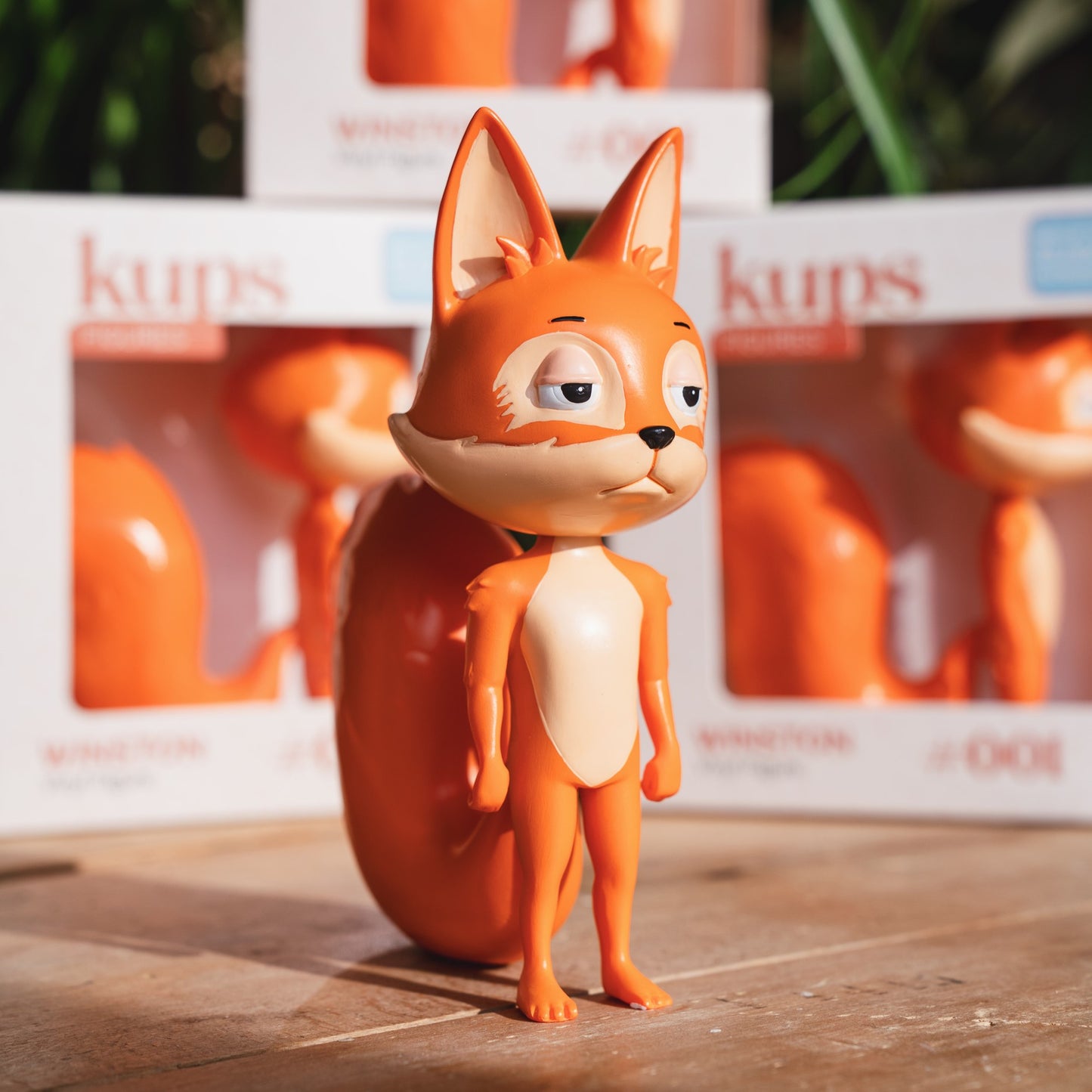 Winston #001 Kups Figure limited edition raposa collectible figurine